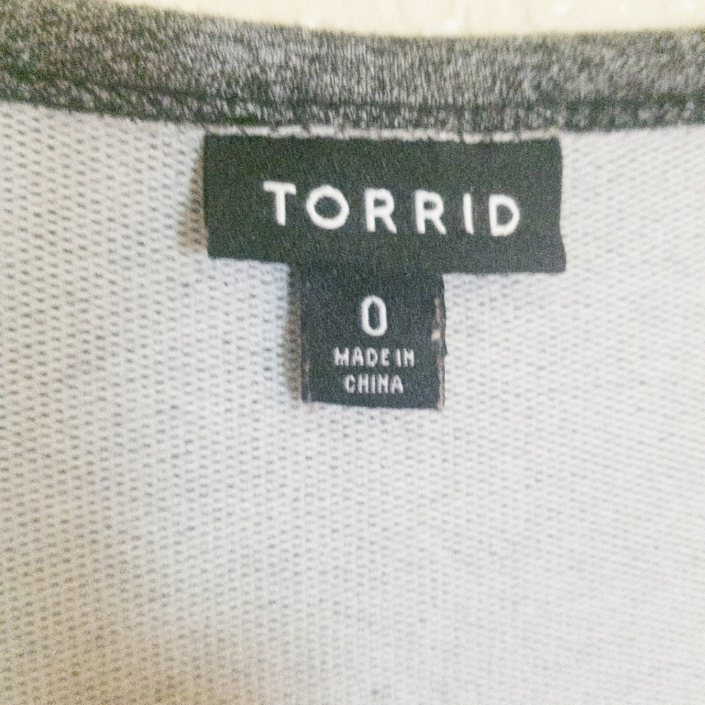! SOLD! Torrid SWEATSHIRT TIE WAIST DRESS - Picture 5 of 8